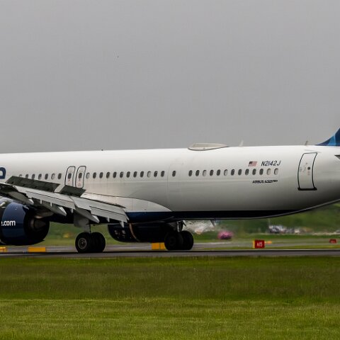 JetBlue-N2142J-2024-05-23-6