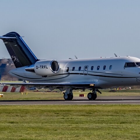 Bombardier-2-TRVL-Challenger-650-2