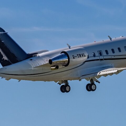 Bombardier-2-TRVL-Challenger-650-6