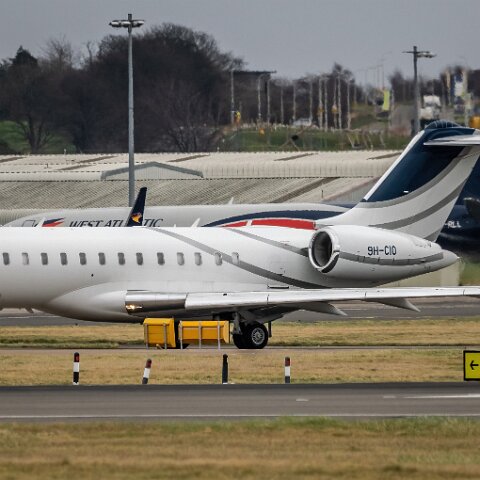 Bombardier-9H-CIO-Global-6000-4