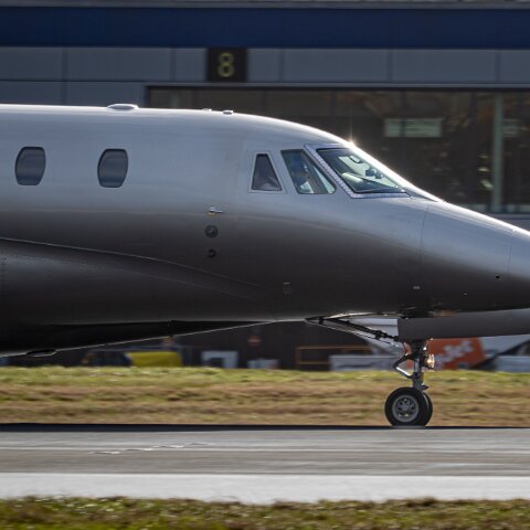 Cessna-2-MACH- Citation X-8