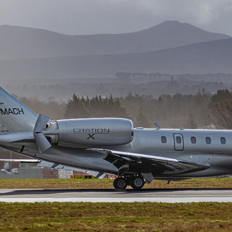 Cessna-2-MACH- Citation X-9