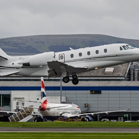 Cessna-9H-IRL-560XL-Citation-Excel-2