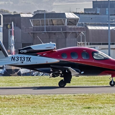 Cirrus-N3131X-SF-50-Vision-7