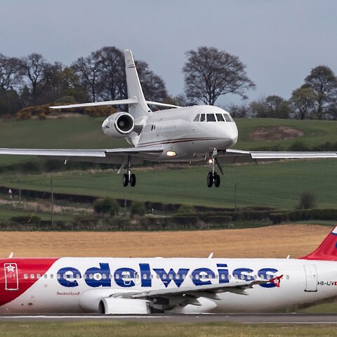 Dassault-B-MAZ-Falcon-2000EX-2