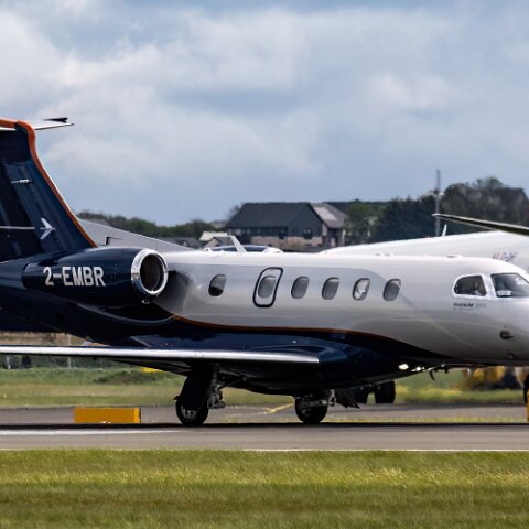 Embraer-2-EMBR-Phenom-300-9