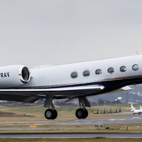 Gulfstream-2-TRAV-G550-3