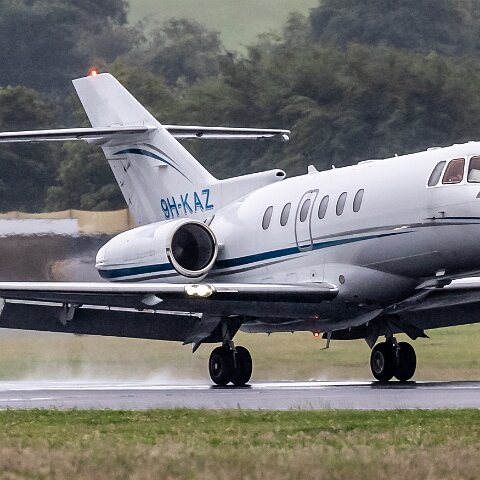 Hawker-9H-KAZ-900XP-7