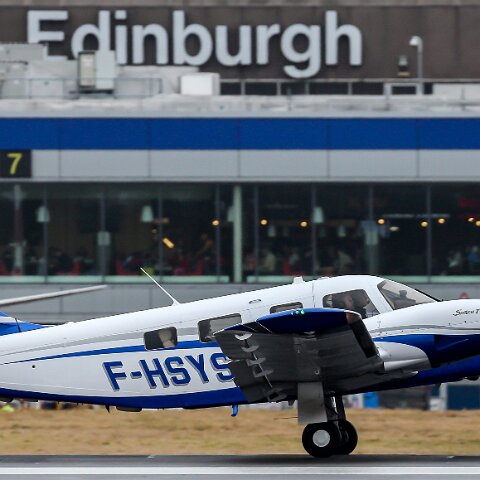 Piper-F-HSYS-PA-34-220T-Seneca-V-5