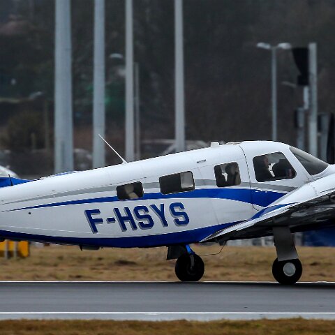 Piper-F-HSYS-PA-34-220T-Seneca-V-6