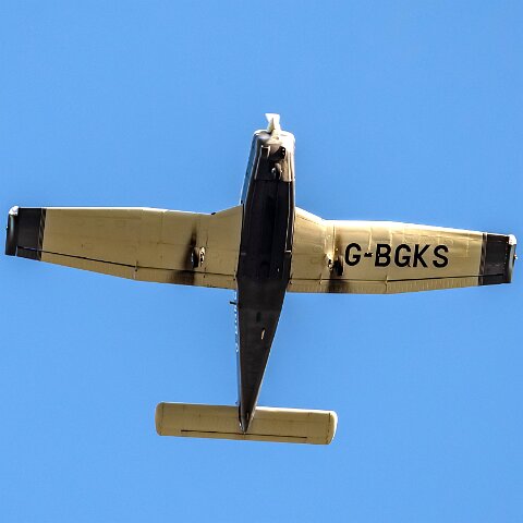 Piper-G-BGKS-PA-28-161,