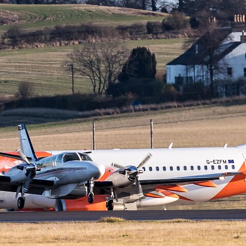 Reims-G-RVLW-Cessna-F406-1