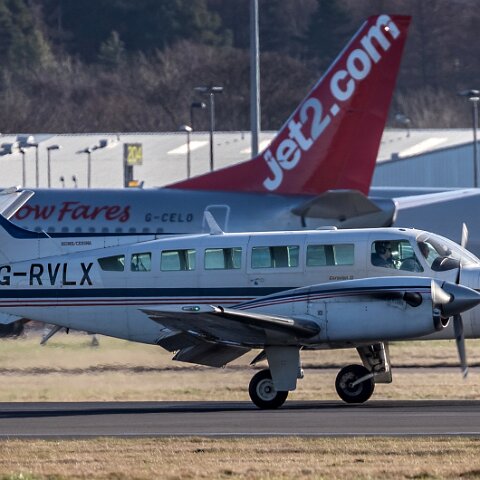 Reims-G-RVLX-Cessna-F406-6