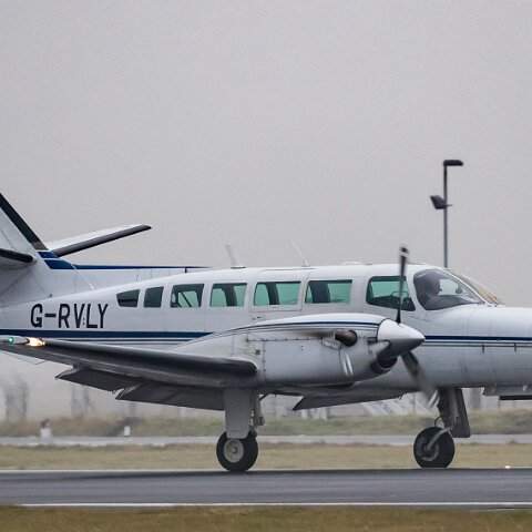Reims-G-RVLY-Cessna-F406-1