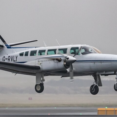 Reims-G-RVLY-Cessna-F406-3