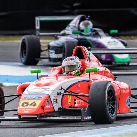 Knockhill-Race-Circuit-F4-2017-08-12-1