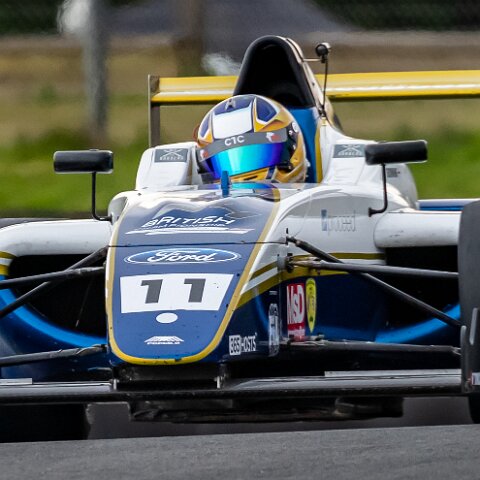 Knockhill-Race-Circuit-F4-2019-F4-18