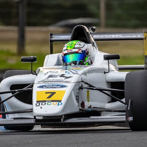 Knockhill-Race-Circuit-F4-2019-F4-5