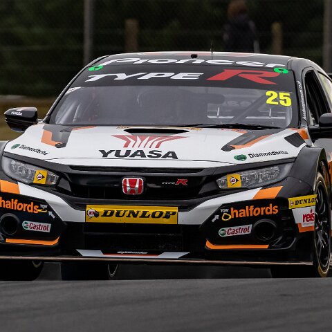 Touring-Cars-2019-4