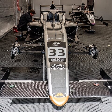 ROKiT-F4-British-Championship-0