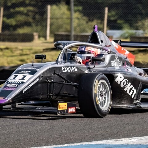 ROKiT-F4-British-Championship-9