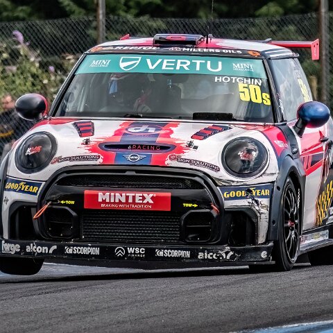 The-Vertu-Motors-MINI-CHALLENGE-10