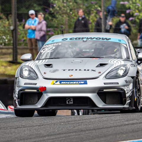 Porsche-Carwow-Sprint-Challenge-Great-Britain-3