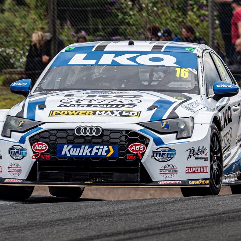 Qualifying-Kwik-Fit-British-Touring-Car-Championship-11