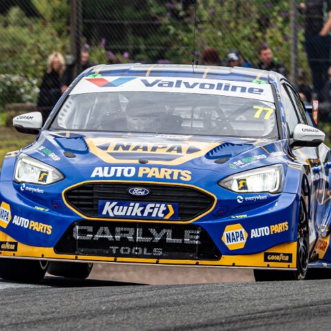 Qualifying-Kwik-Fit-British-Touring-Car-Championship-12