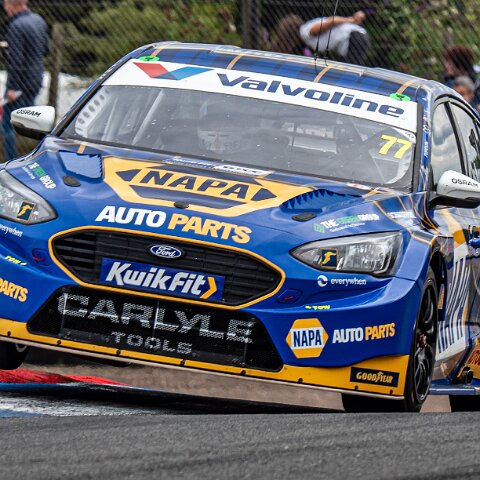 Qualifying-Kwik-Fit-British-Touring-Car-Championship-7