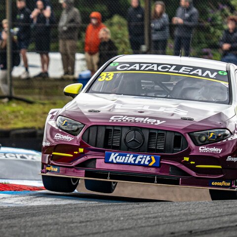 Race-Kwik-Fit-British-Touring-Car-Championship-13