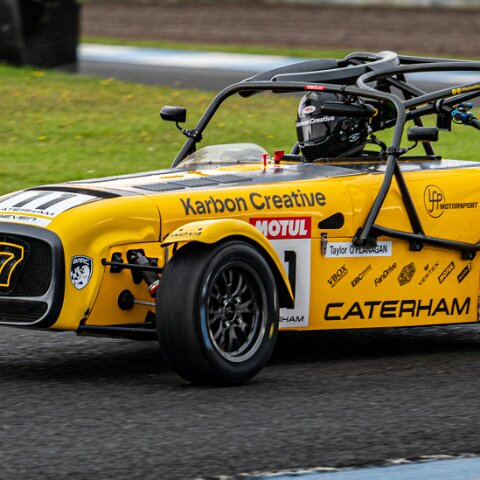 Caterham-Seven-Championship-UK-11