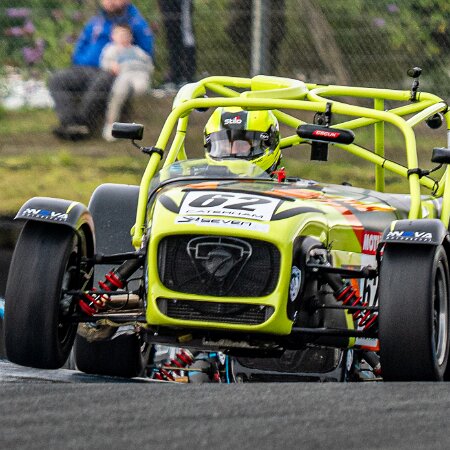 7-Caterham-Seven-Championship-UK