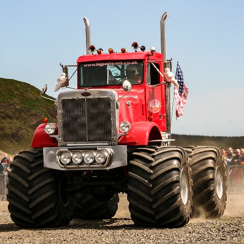 Knockhill-Monster-Trucks-2006-05-13-10