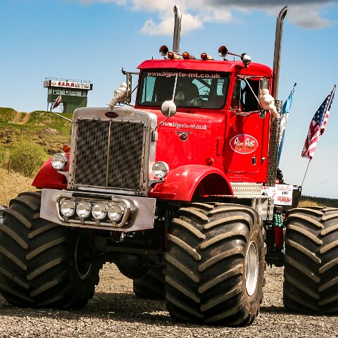 Knockhill-Monster-Trucks-2006-05-13-8