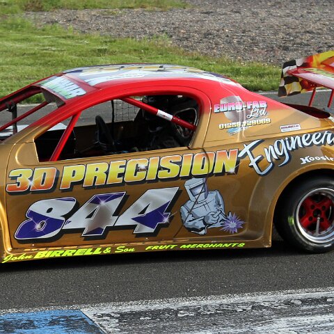 Knockhill-Stock-Car-Racing-2012-12