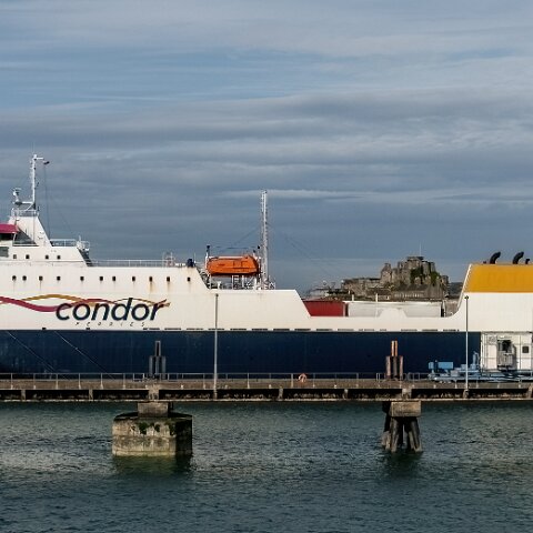 Commodore-Goodwill-4