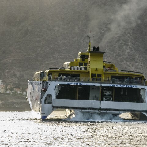 Tenerife-Fred-Olsen-Benchijigua-Express-10