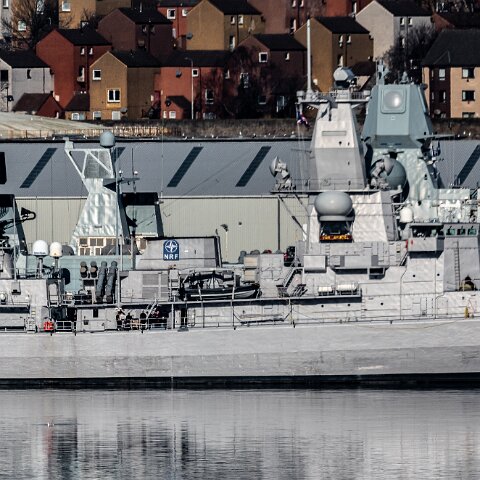 HNLMS-Van-Amstel-F831-5