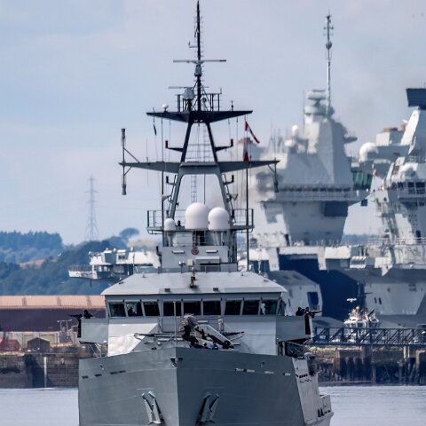 HMS-Mersey-4