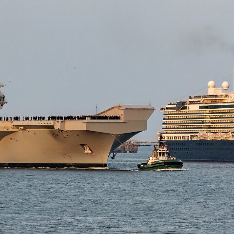 HMS-Queen-Elizabeth-2025-07-24-11
