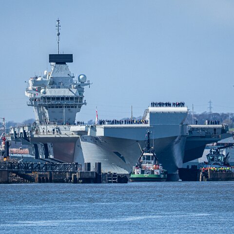HMS-Queen-Elizabeth-2026-04-19-16