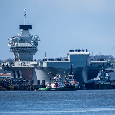HMS-Queen-Elizabeth-2026-04-19-18
