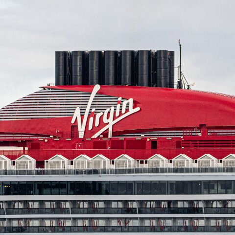 Virgin-Valiant-Lady-17