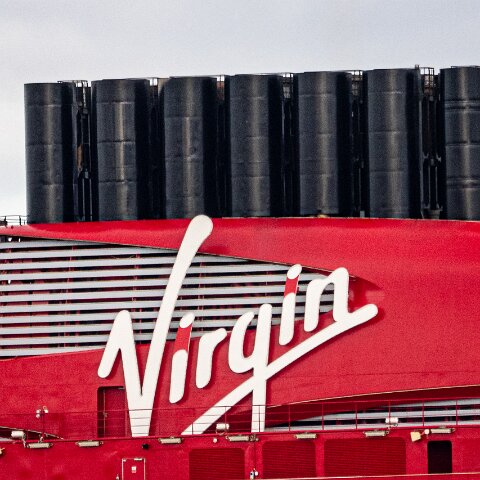 Virgin-Valiant-Lady-18
