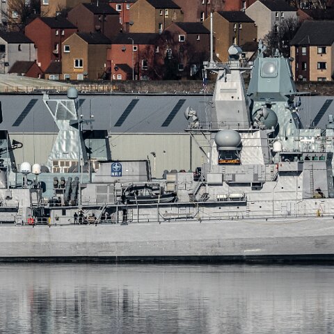 HNLMS-Van-Amstel-F831-1