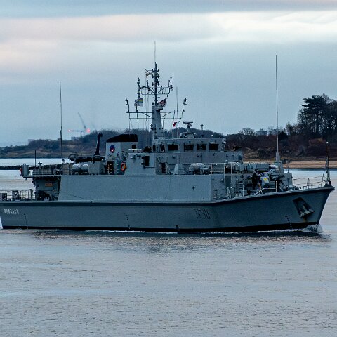 Ukraine-Navy-Cherkasy-M311-2