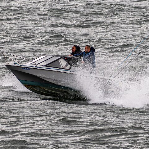 River-Forth-Speed Boat-31
