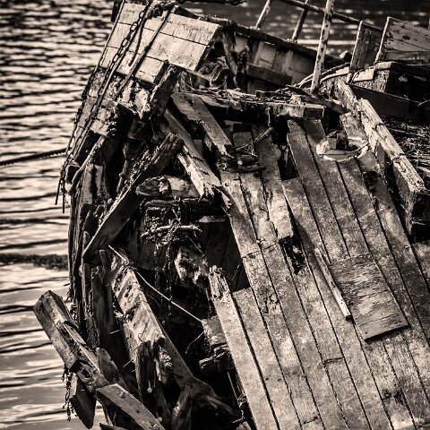 Charlestown-Harbour-Wreck-3