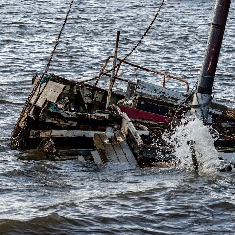 Charlestown-Harbour-Wreck-9